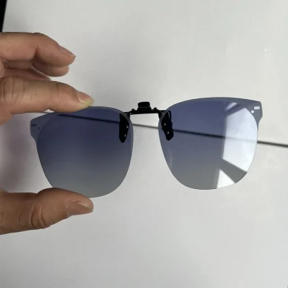 Gradient Flip-up Clip-ons for Sunglasses - Image 4